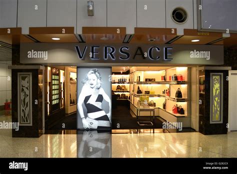 versace malaysia store.